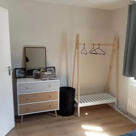 Charming House Near With Bar And Billiards *